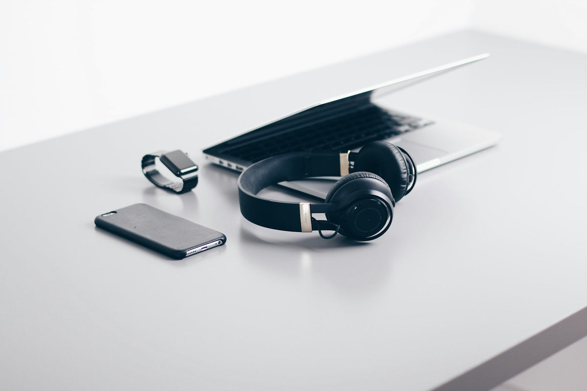 Retail Starter Kit Twenty Power Banks from Re-Techno Charge